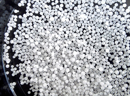 Caustic Soda Pearls