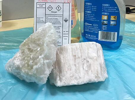 Caustic Soda Solid